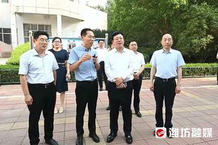 烤肉姐：球队觉得小卡G3复出更安全 但以后者的个性 说不定G2就上